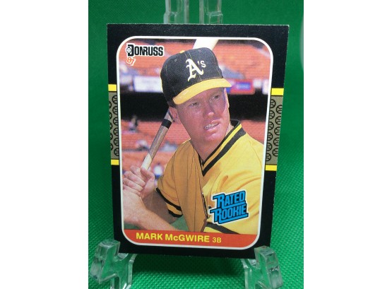 1987 Donruss Mark McGwire Rated Rookie Card