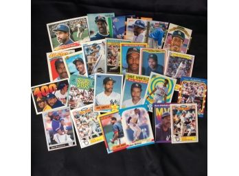 25 Different Dave Winfield Oddball Baseball Cards
