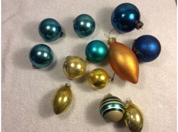 Vintage Hanging Christmas Ornaments