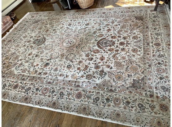 8'9' X 11' 8' Tight Weave Wool Carpet