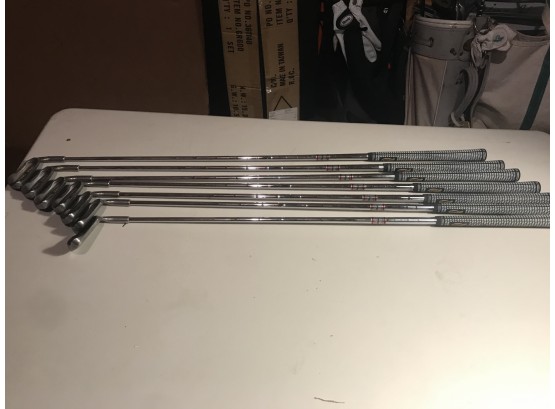Ping - Golf Clubs: Set Of Ping Zing Irons: