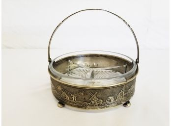 Vintage MSG Middletown Connecticut Silverware Silverplate & Glass 3-Section Condiment Dish With Handle