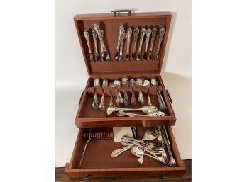 Service For 8 Rogers Brothers Silverplate Flatware In Case