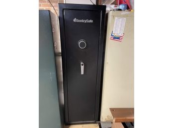 Like New Sentry Gun Safe With Combination