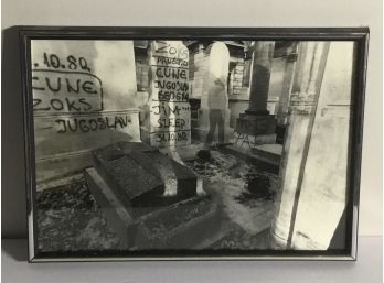 Photo Of Jim Morrisons Gravesite In Paris