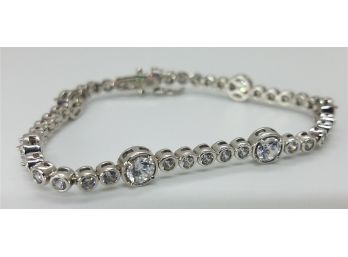 Beautiful 7' Sterling Silver Tennis Bracelet With Tourmaline Gemstones Throughout