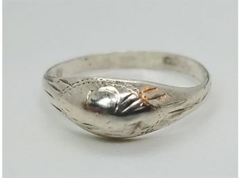 Vintage Petite Size 3 1/2 Sterling Silver Carved Ring