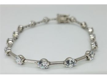 Lovely Sterling Silver 7 Inch Bracelet With Sparkling Cubic Zirconia Stones