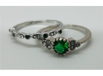 Lovely 2 Ring Wedding Set With Beautiful Green Glass Stones On Silver Plate