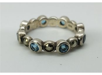Very Nice Vintage Sterling Silver Size 7 Ring With 8 Blue Topaz Stones