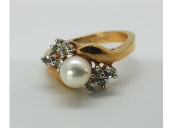 Heavy Vintage Size 8 Gold Filled Pearl Ring With CZ's On The Side