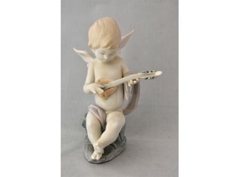 Lladro 'Angel With Lute' Figurine No 1231  (Imperfect)