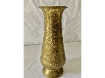 B Pass Vase With Nice Design