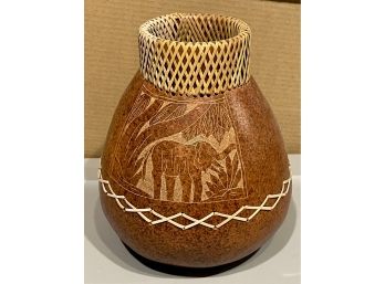 Bali Indonesia Clay Pottery With Etched Elephant Vase