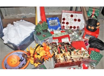Vintage Holiday Lot With Christmas And Thanksgiving Items