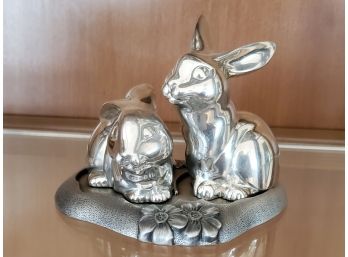 Lenox Pewter Kirk Stieff Collection Bunny Rabbits Salt & Pepper Shakers And Base