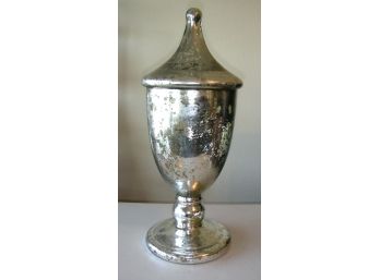 Covered Glass Urn With Speckled Design