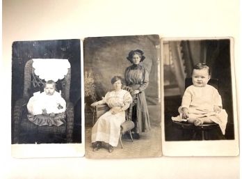 Lot: 3 Vintage Picture Postcards - Women, Children