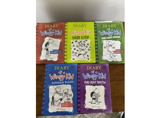 Diary Of A Wimpy Kid Book Lot 5 Books