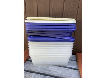Plastic Tubs Great For Storage Of Smalls. Crafts, Paint Brushes, Silverware Ct..