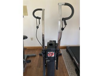 Cyclone Cross Trainer In New Like Condition