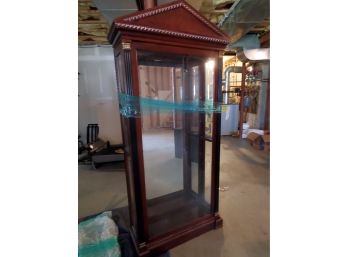 Classical Style Glass Shelf Mirrored Display Case