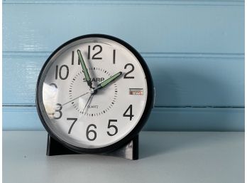 Sharp - Standard Alarm Clock