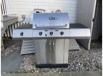 Char Broil Stainless Steel Grill With Sideburner And Propane Tank