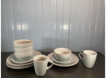 American Atellier Oasis Stoneware - Seafoam Green And Ivory - Lunch Set