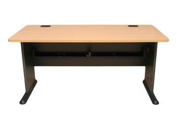 BUSH FURNITURE Trendy Professional Durable Desk