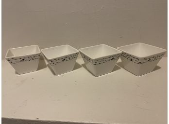 4 Square Ciroa Porcelain Bird Bowls