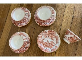 Set Of 4 Vintage Royal Crown Derby ~ Red Aves ~ Cups And Saucers