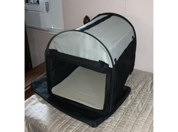 Collapsible Soft-Sided Dog Crate