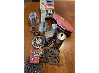 Vintage Mixed Lot Of Items Lights And More