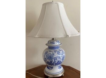 27' Blue And White Spode Lamp