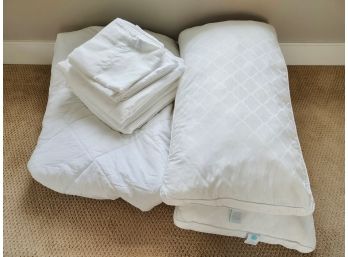 King Bed Set - Ralph Lauren Mattress Pad, Martha Stewart Pillows, Charter Club Sheets