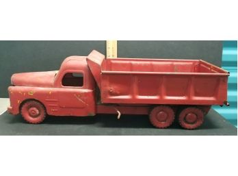 Large Structo Toy Dump Truck - Repainted & Overpainted.  21' Long, 6 7/8' High, 7 3/4' Wide (without Handle)