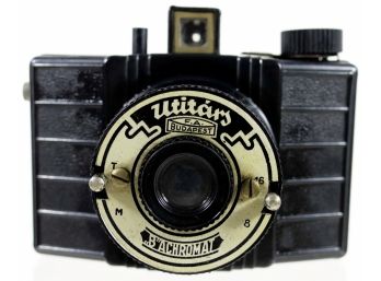 Utitrs Camera - Vintage Hungarian Made 120 Film Camera - Rare - Bakelite