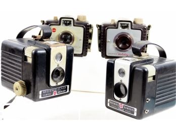 4 Brownie Cameras In Bakelite - 2 Holiday Series, And 2 Top Viewers (larger Cameras)