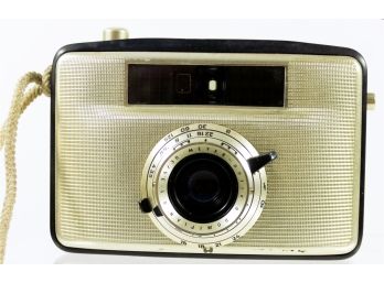 Vintage - Pentacon Penti II Half Frame Camera With Meyer-Optic 1:3.5 - 30mm Lens