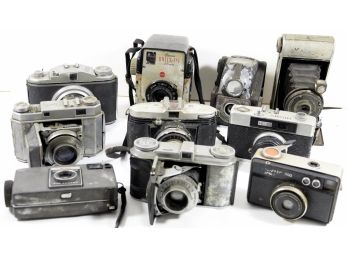 Lot Of 10 Film Cameras In Need Of Repair, Restoration Or Craft Project
