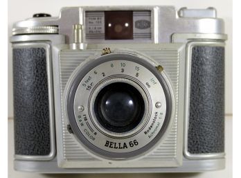 Bilora Camera - Bella 66 With Rodenstock Lens 120 Film