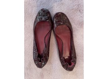 Awesome Burgundy Patent Leather Tory Burch Flats 9 1/2