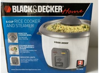 New In Box Black & Decker Home Rice Cooker & Steamer