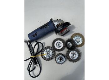 4 1/2 Angle Grinder With Wire Brush Attachments