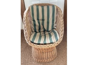 Vintage Wicker - Egg Cup Pod Chair