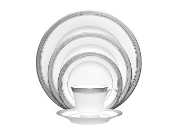 Noritake Crestwood Platinum Porcelain Dinner Service For 10