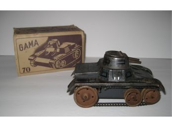 Made In U,S Zone Germany Vintage Gama 70 Tin Wind Up 2 Barrel Tank With Box Works
