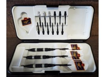 Miller Genuine Draft Beer Promotional Case Set Of Darts -new In Case & Comes With Extra Accessories