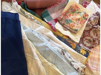 A Large Assortment Of Linens - Many Circular Tablecloths